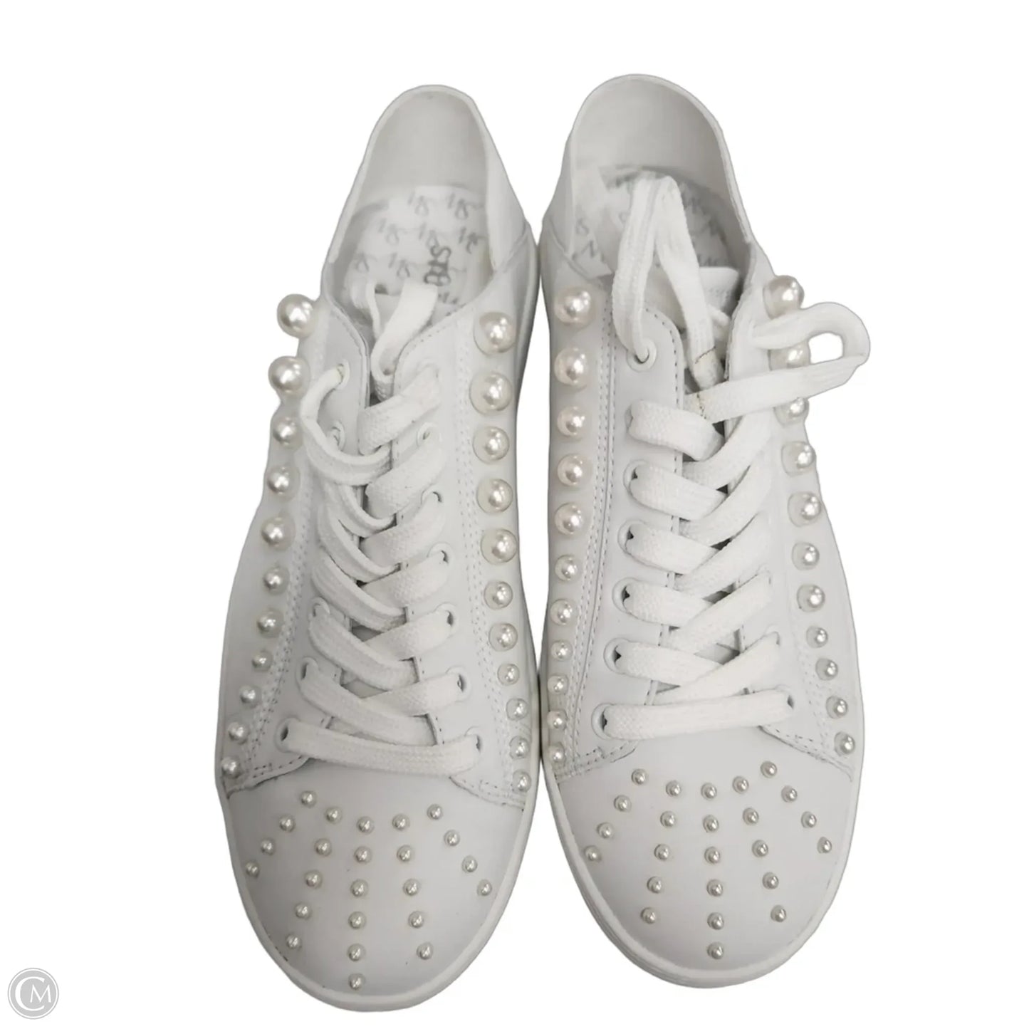 Shoes Designer By Stuart Weitzman In White, Size: 7.5