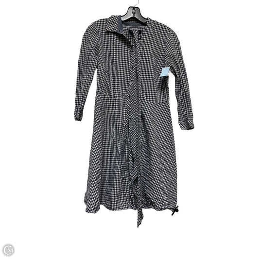 Dress Casual Short By Tommy Hilfiger In Plaid Pattern, Size: M