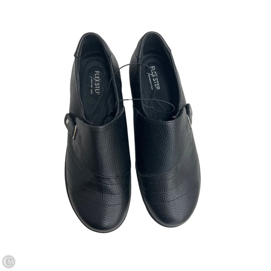 Shoes Flats By Clothes Mentor In Black, Size: 8