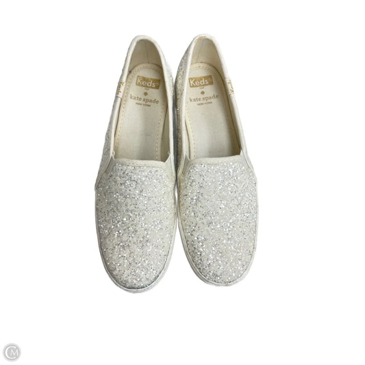 Shoes Flats By Keds In Cream & Silver, Size: 7.5