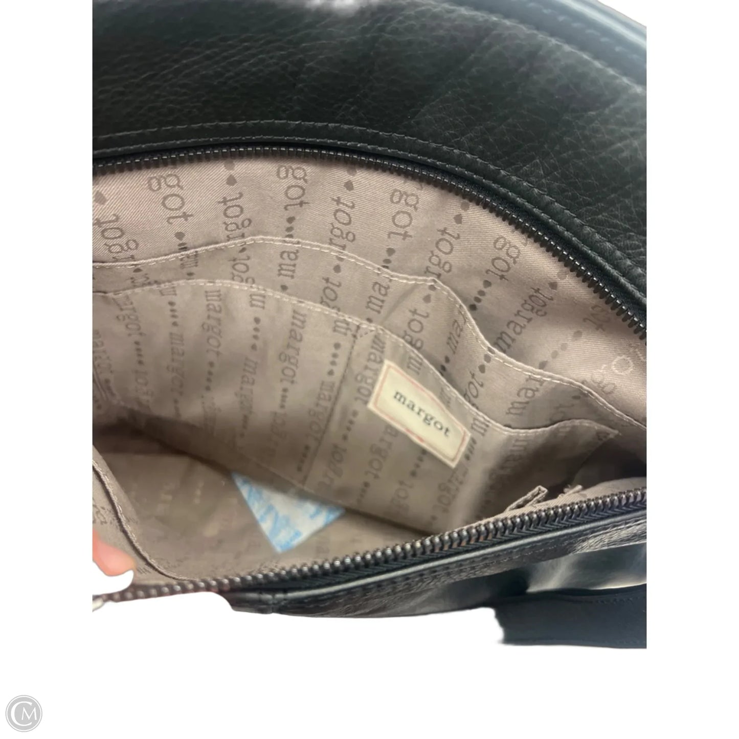 Crossbody By Margot, Size: Medium