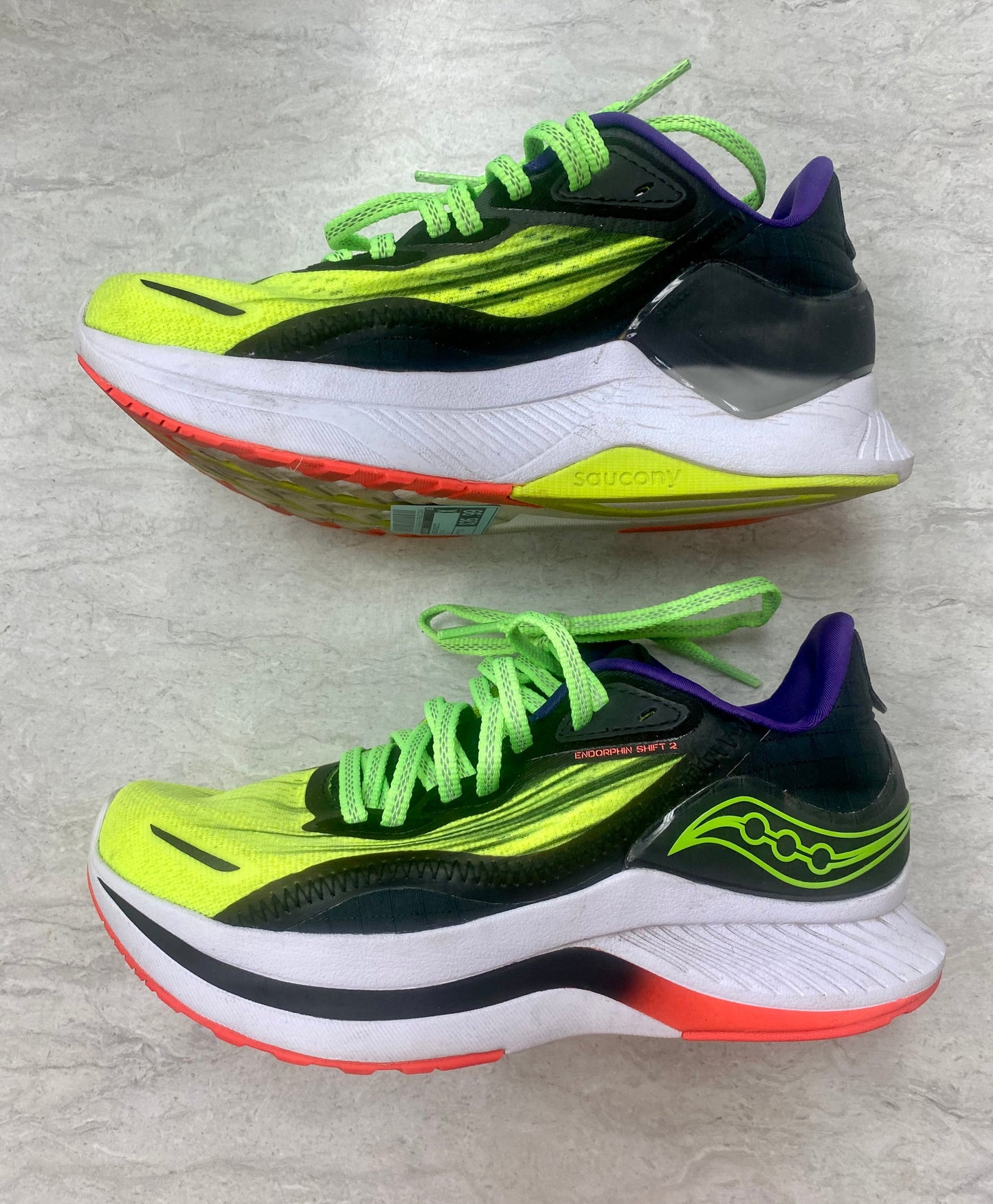 Shoes Athletic By Saucony  Size: 5.5