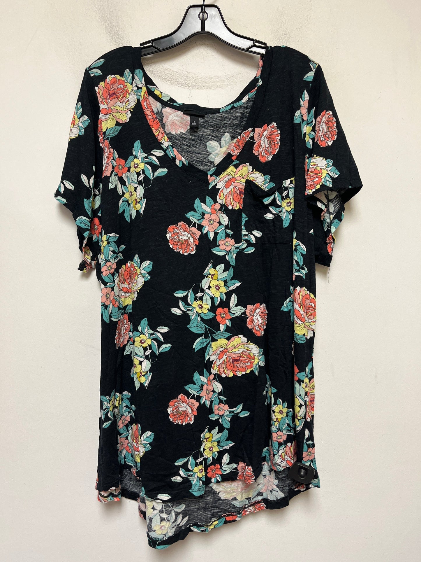 Floral Print Top Short Sleeve Basic Torrid, Size 4x