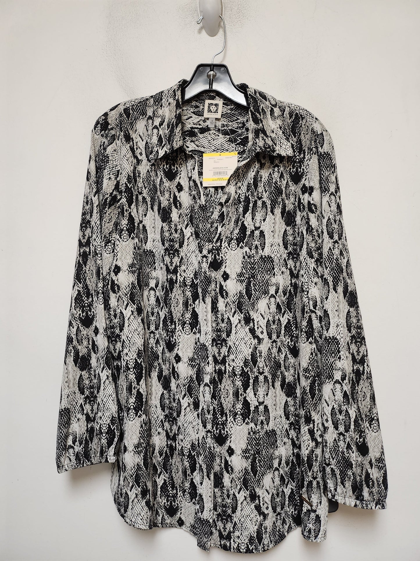 Top Long Sleeve By Anne Klein In Snakeskin Print, Size: M