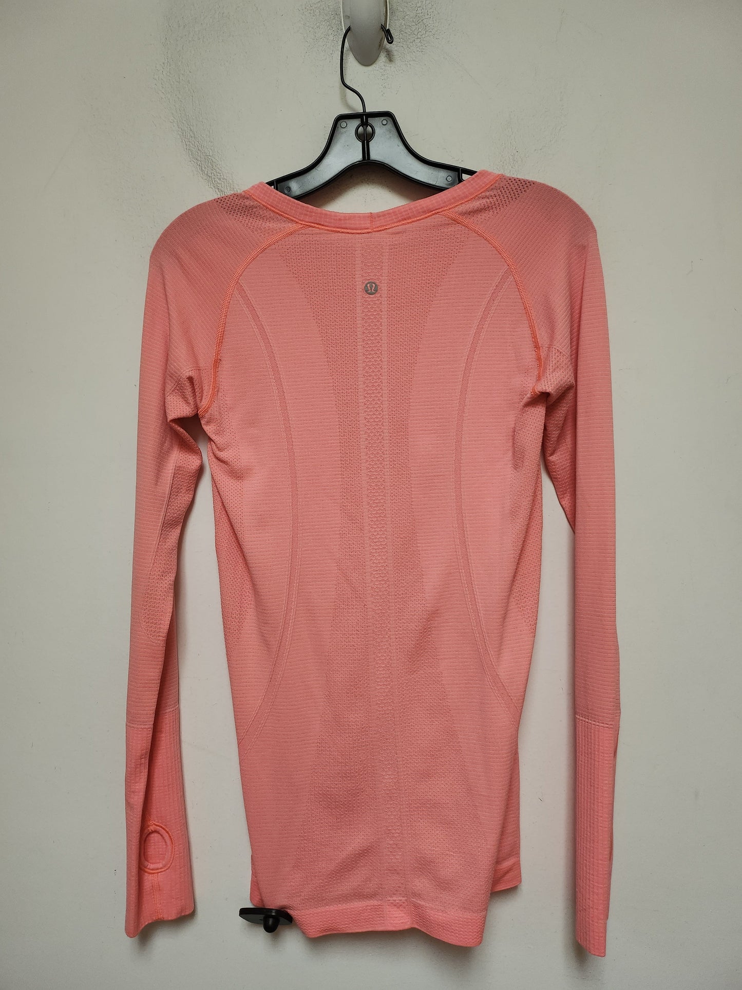 Athletic Top Long Sleeve Crewneck By Lululemon In Orange, Size: S