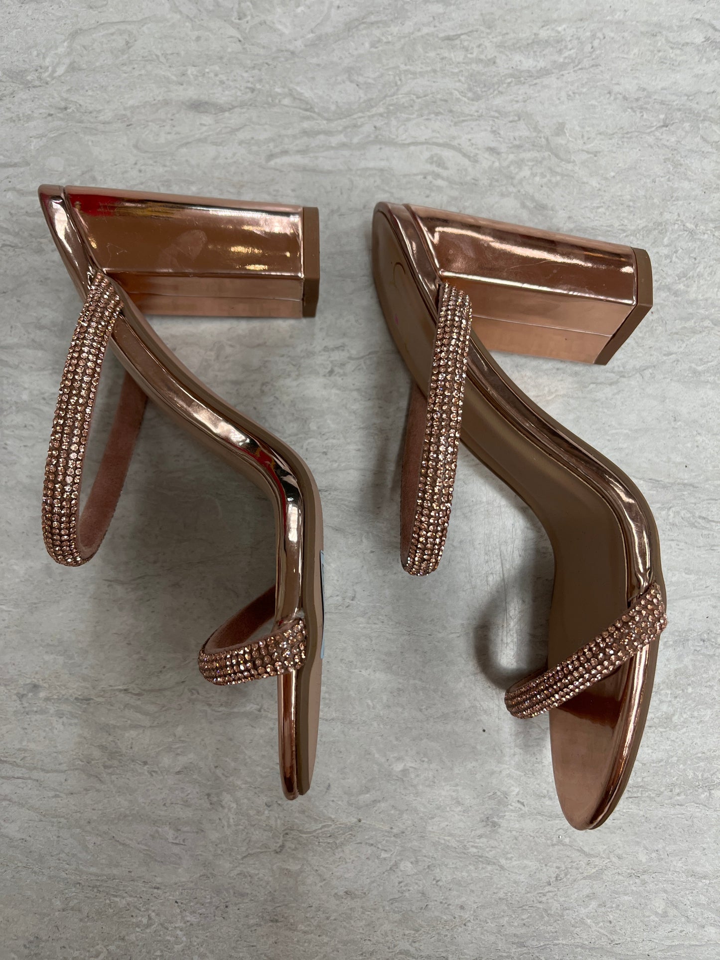 Shoes Heels Block By Clothes Mentor In Rose Gold, Size: 6