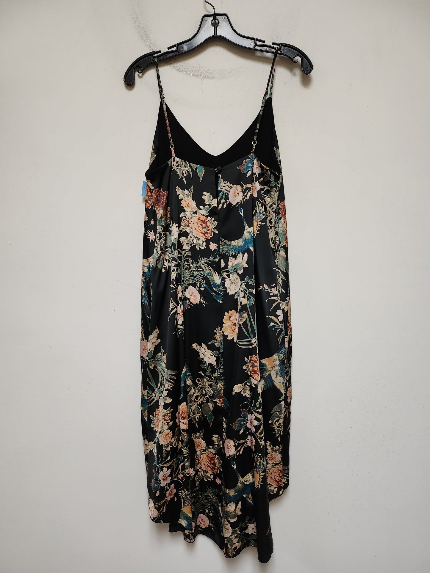 Dress Casual Short By Honey Punch In Floral Print, Size: S