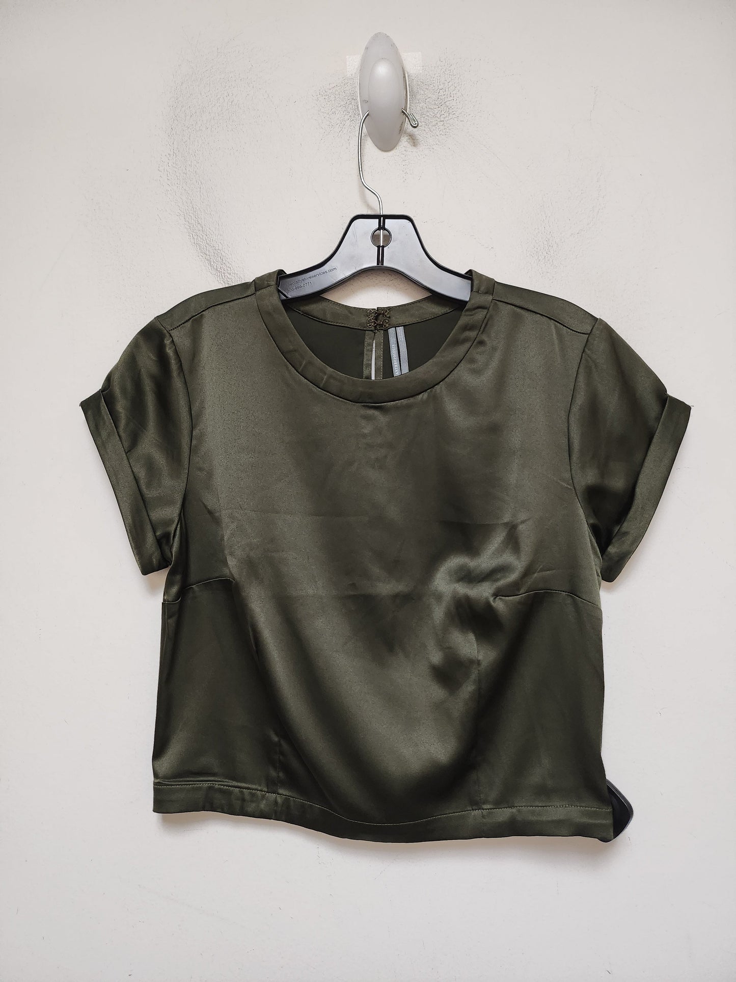 Top Short Sleeve By Anthropologie In Green, Size: M