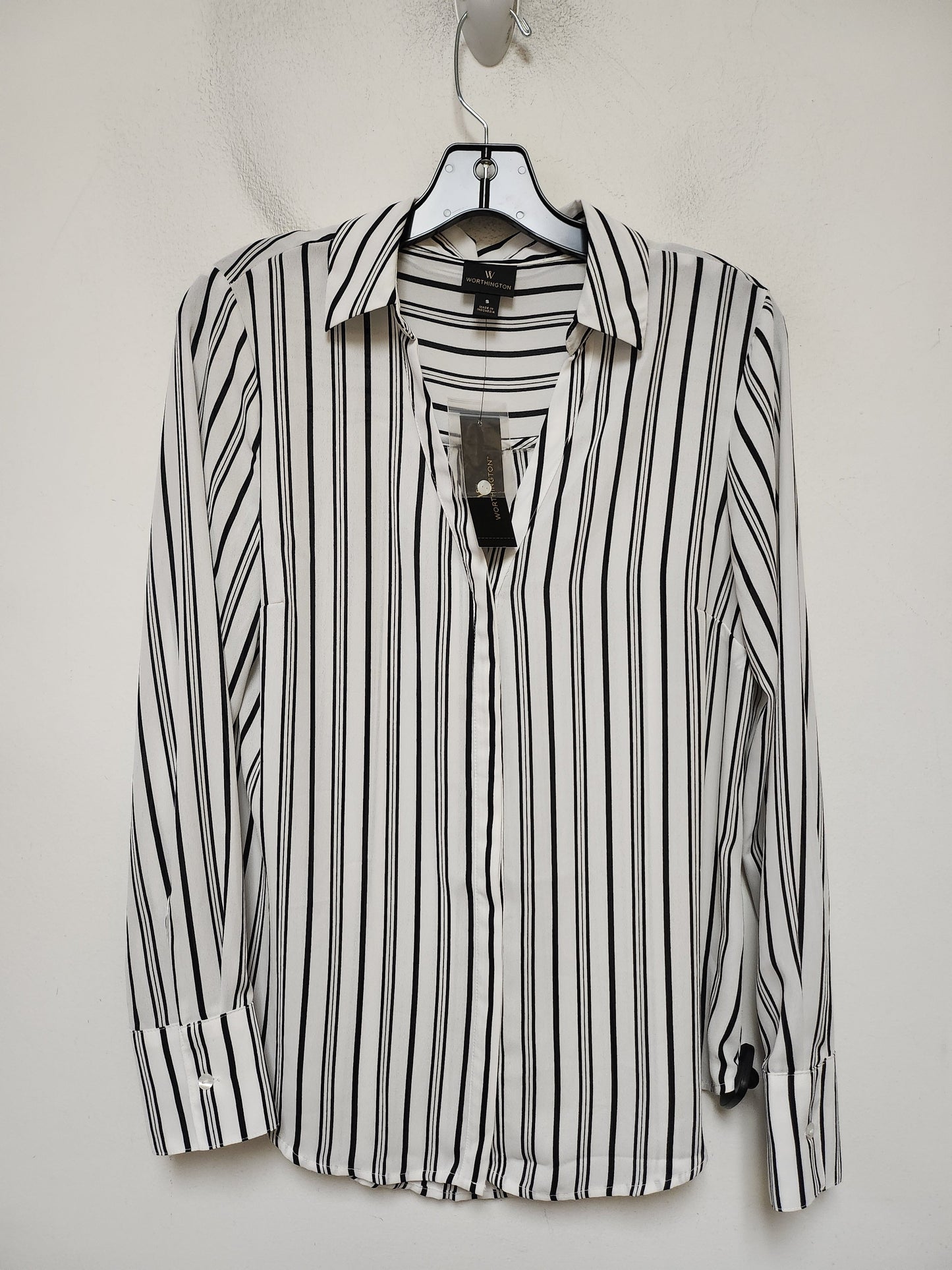 Top Long Sleeve By Worthington In Striped Pattern, Size: S