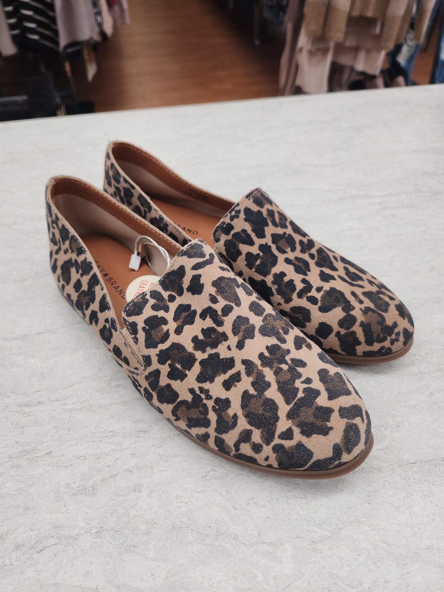 Shoes Flats By Lucky Brand In Animal Print, Size: 7.5