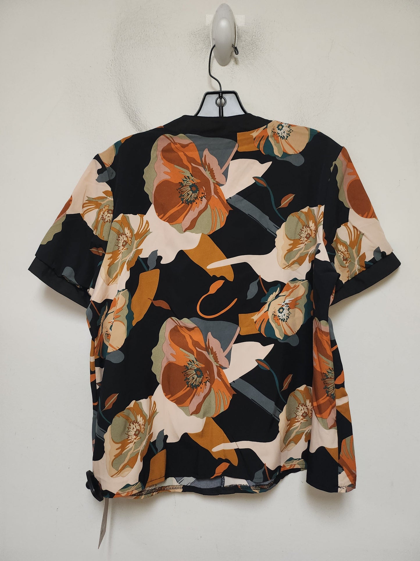 Top Short Sleeve By Clothes Mentor In Floral Print, Size: Xl