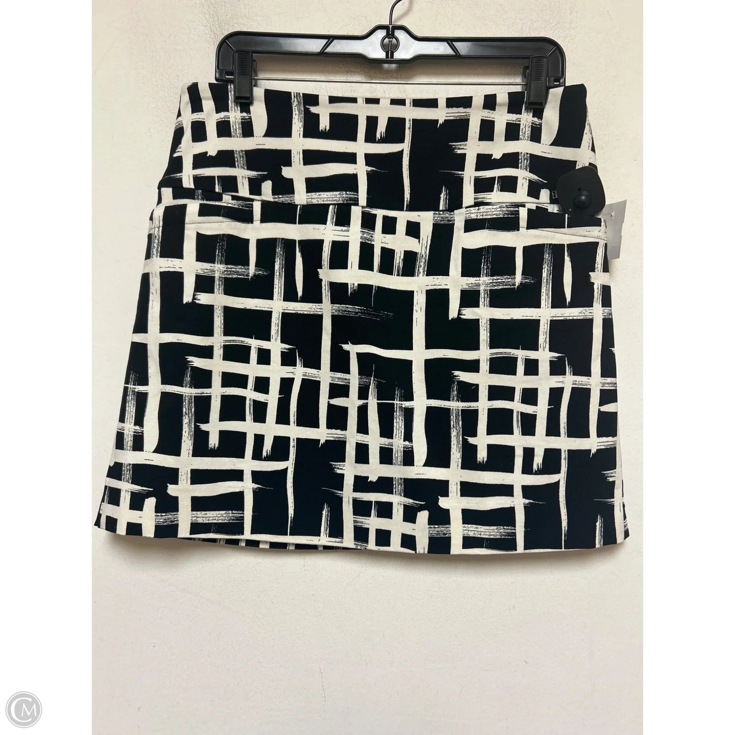 Skort By Sc & Co In Black & White, Size: 12