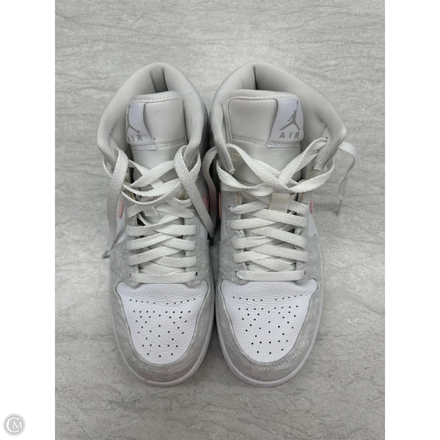 Shoes Sneakers By Nike In Pink & White, Size: 9