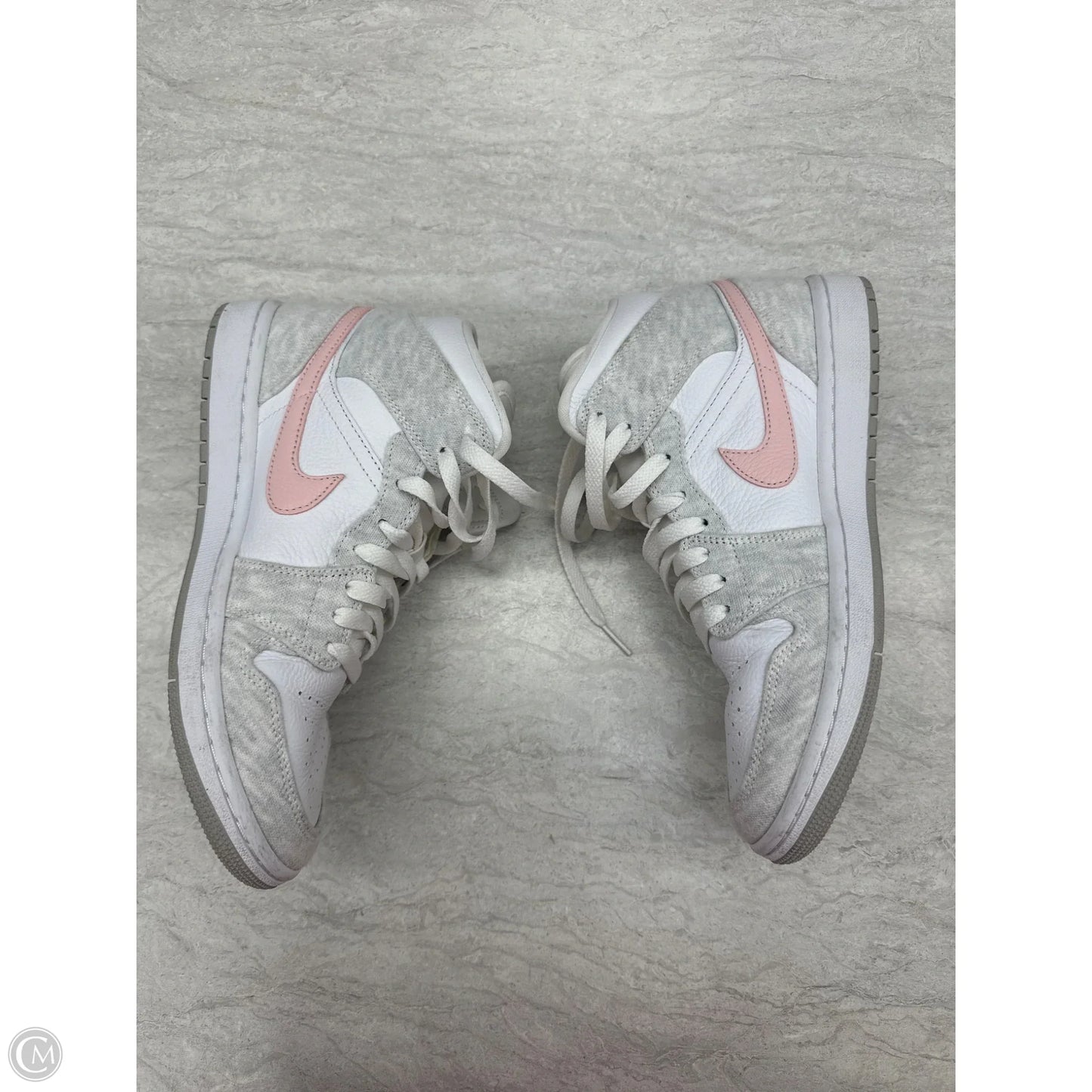 Shoes Sneakers By Nike In Pink & White, Size: 9