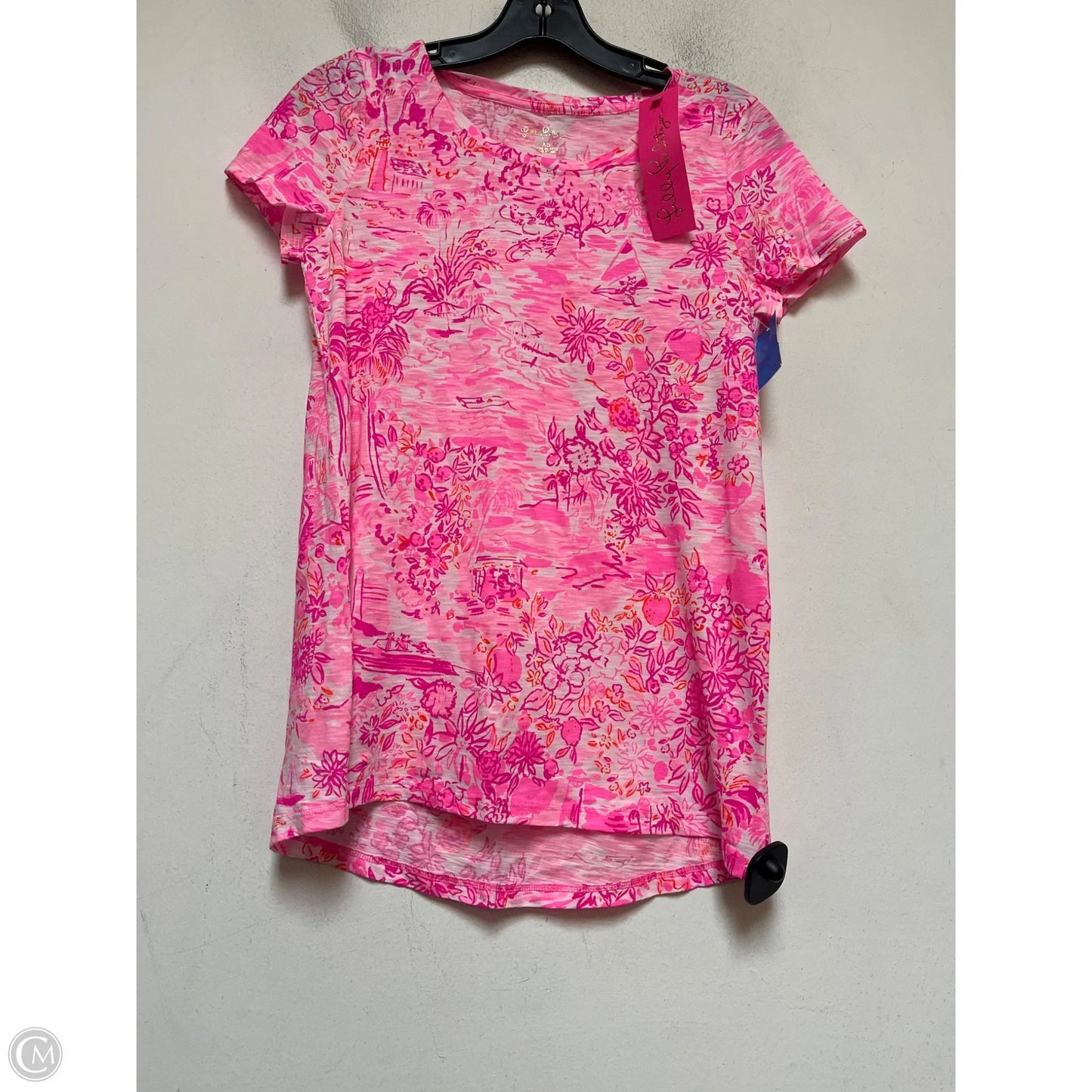Top Short Sleeve Designer By Lilly Pulitzer In Pink & White, Size: Xs