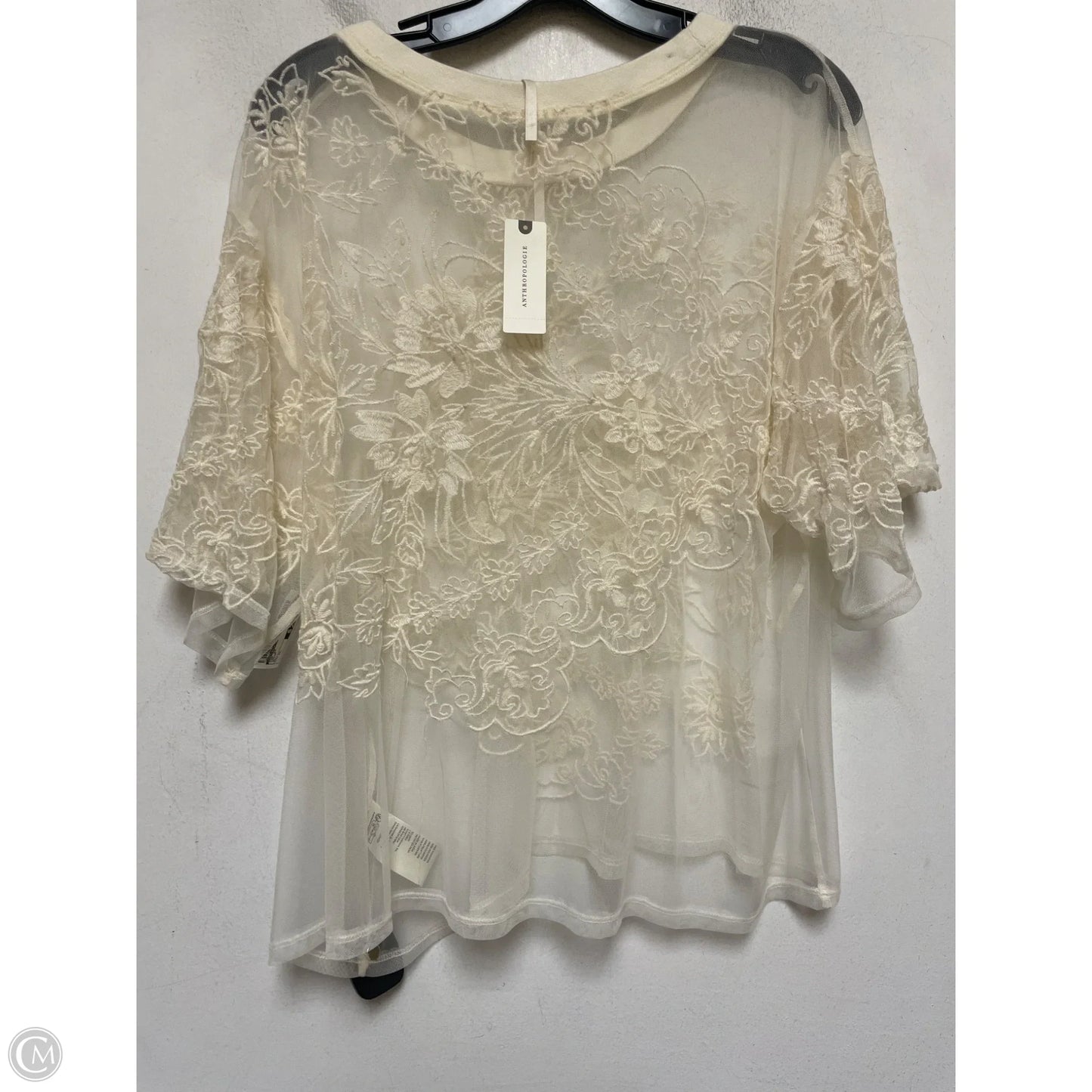 Top Short Sleeve By Anthropologie In Cream, Size: Xl
