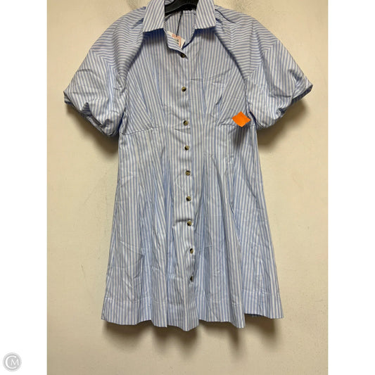 Dress Casual Short By Micas In Striped Pattern, Size: M