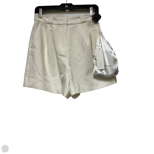 Shorts By Clothes Mentor In Cream, Size: 4