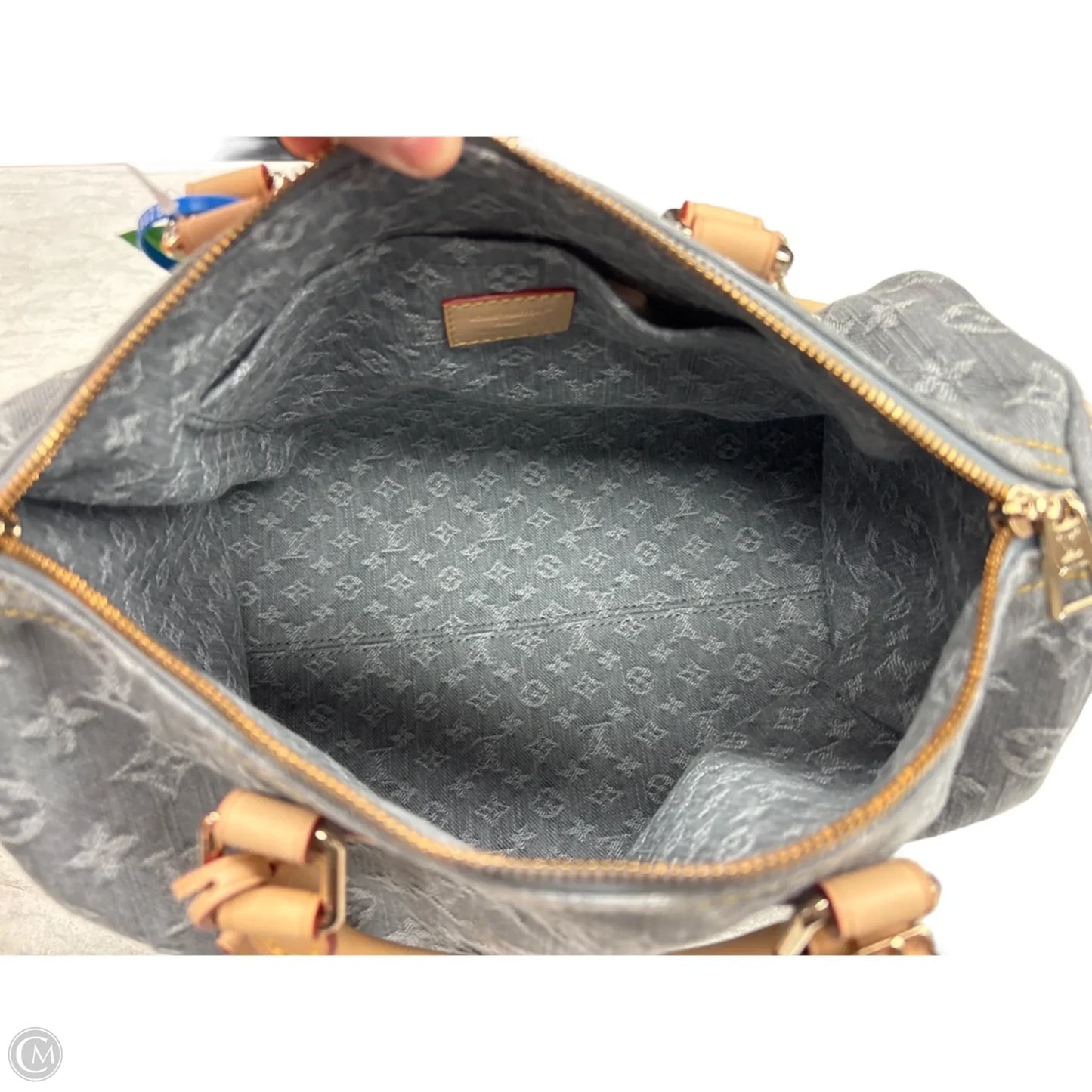 Handbag Luxury Designer By Louis Vuitton, Size: Medium
