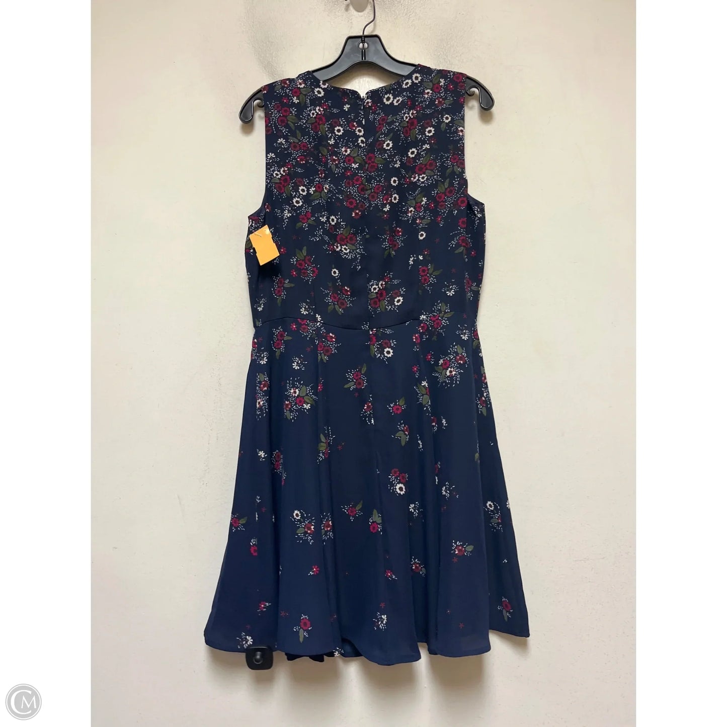 Dress Casual Short By Maison Jules In Floral Print, Size: M