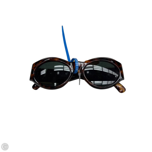 Sunglasses Luxury Designer By Versace