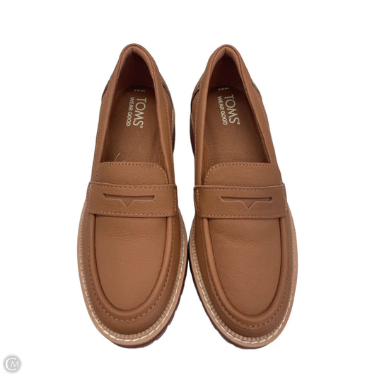 Shoes Flats By Toms In Tan, Size: 5