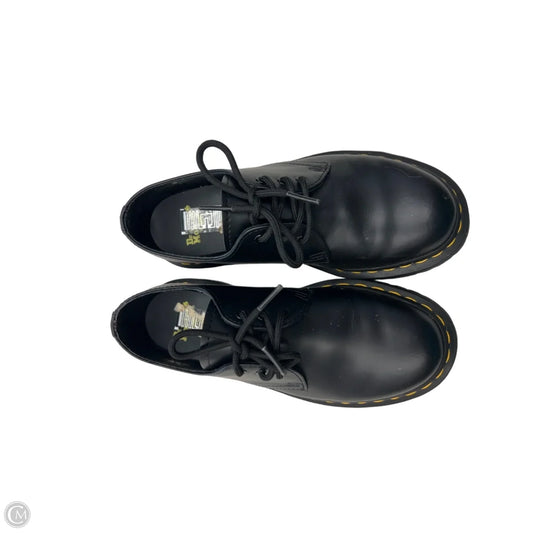 Shoes Flats By Dr Martens In Black, Size: 6