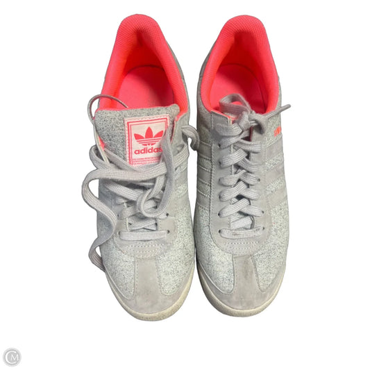 Shoes Sneakers By Adidas In Grey & Pink, Size: 9