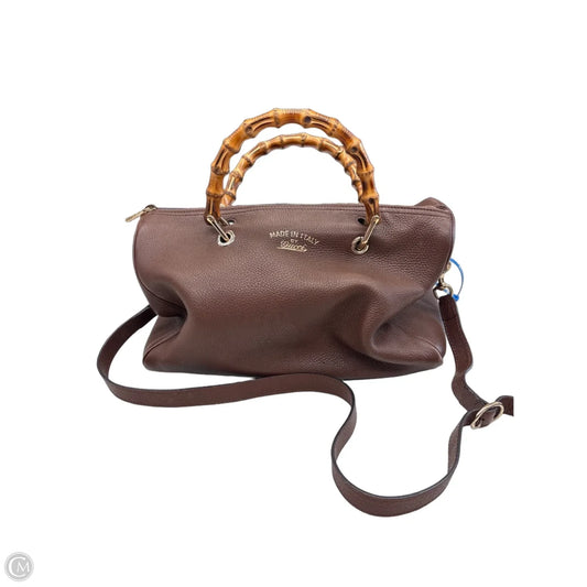 Handbag Luxury Designer By Gucci, Size: Medium