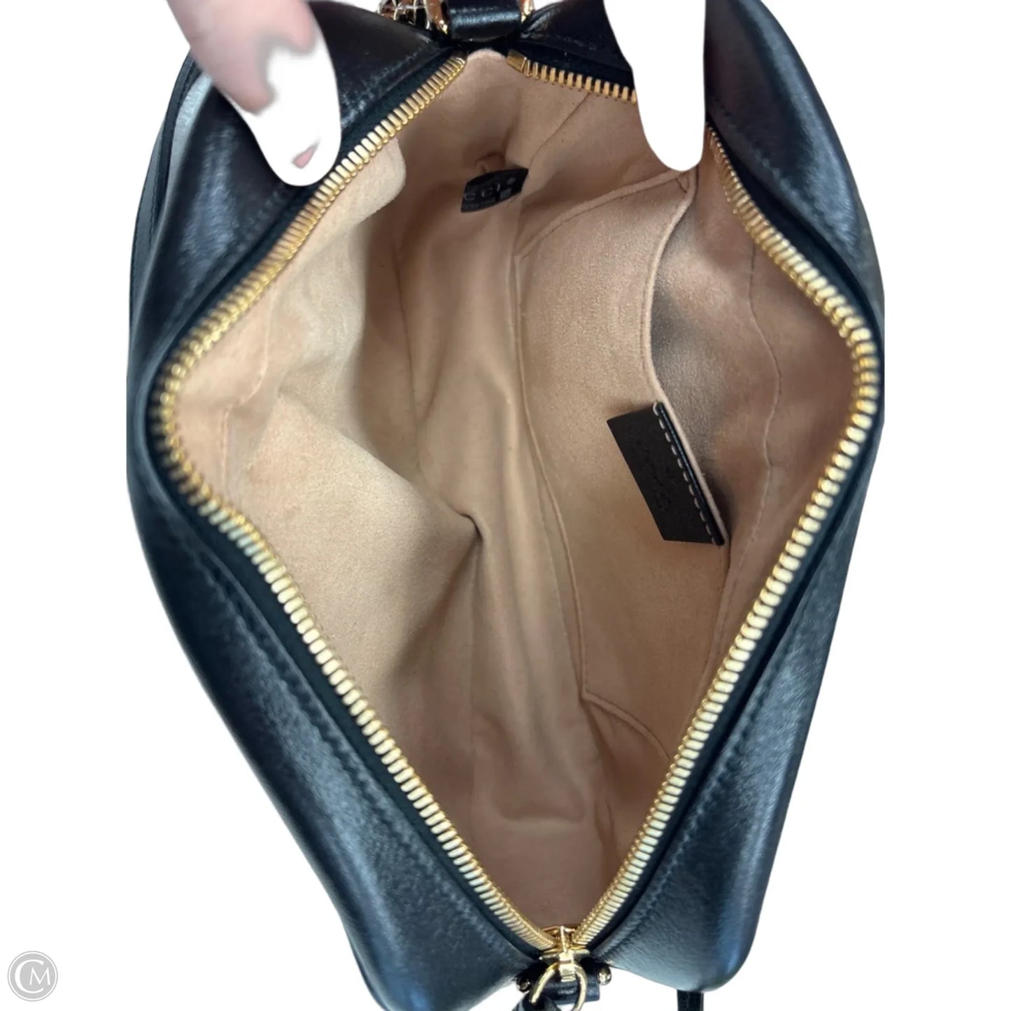 Crossbody Luxury Designer By Gucci, Size: Medium