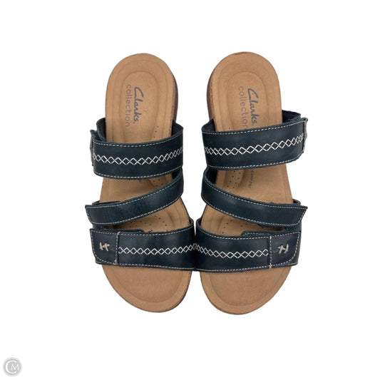 Sandals Flats By Clarks In Navy, Size: 7