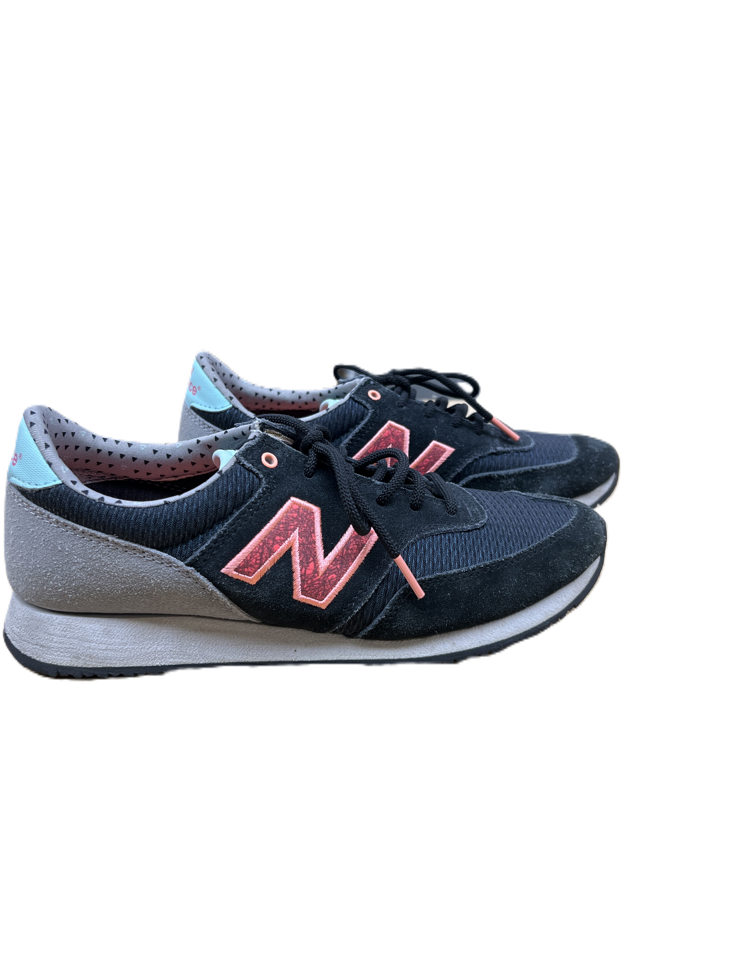 Shoes Athletic By New Balance  Size: 7.5