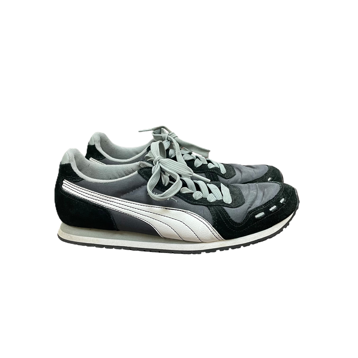 Black White Shoes Sneakers By Puma, Size: 5.5