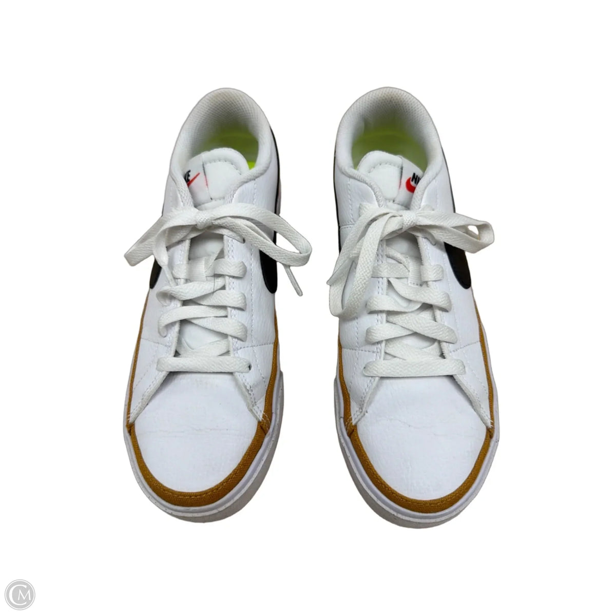 Shoes Sneakers By Nike In White, Size: 7