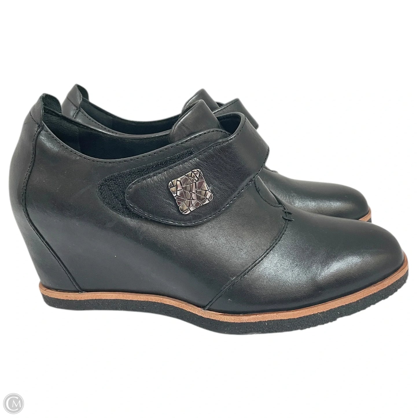 Boots Ankle Heels By Earth In Black, Size: 8.5