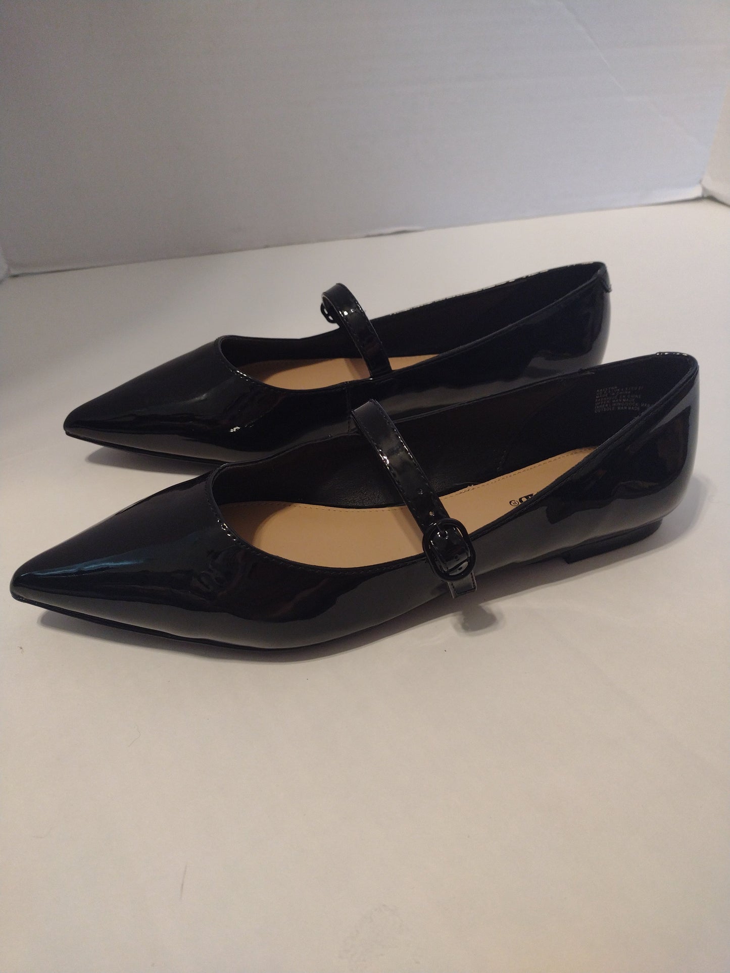 Shoes Flats Ballet By Just Fab  Size: 6.5