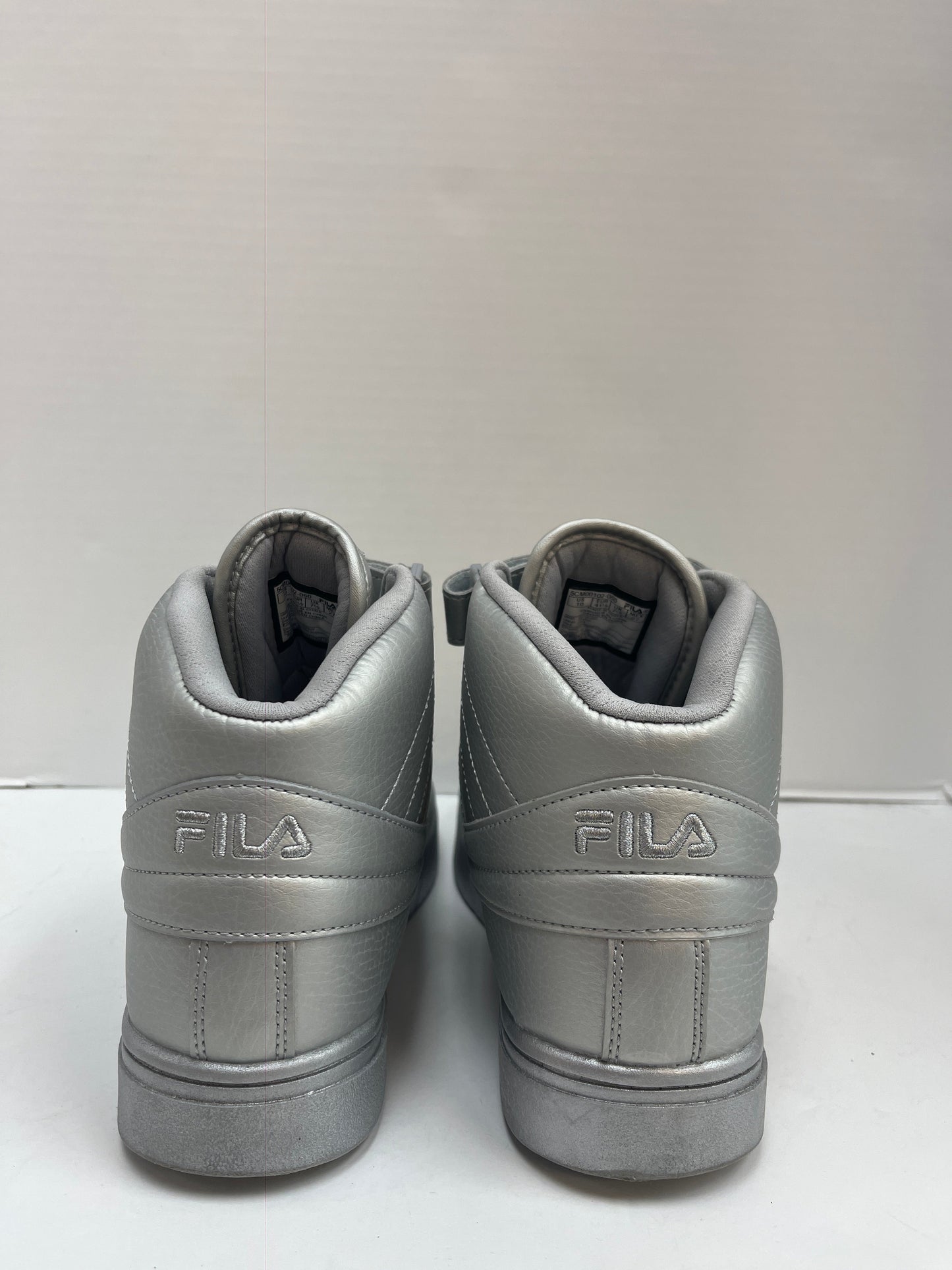 Shoes Sneakers By Fila  Size: 10