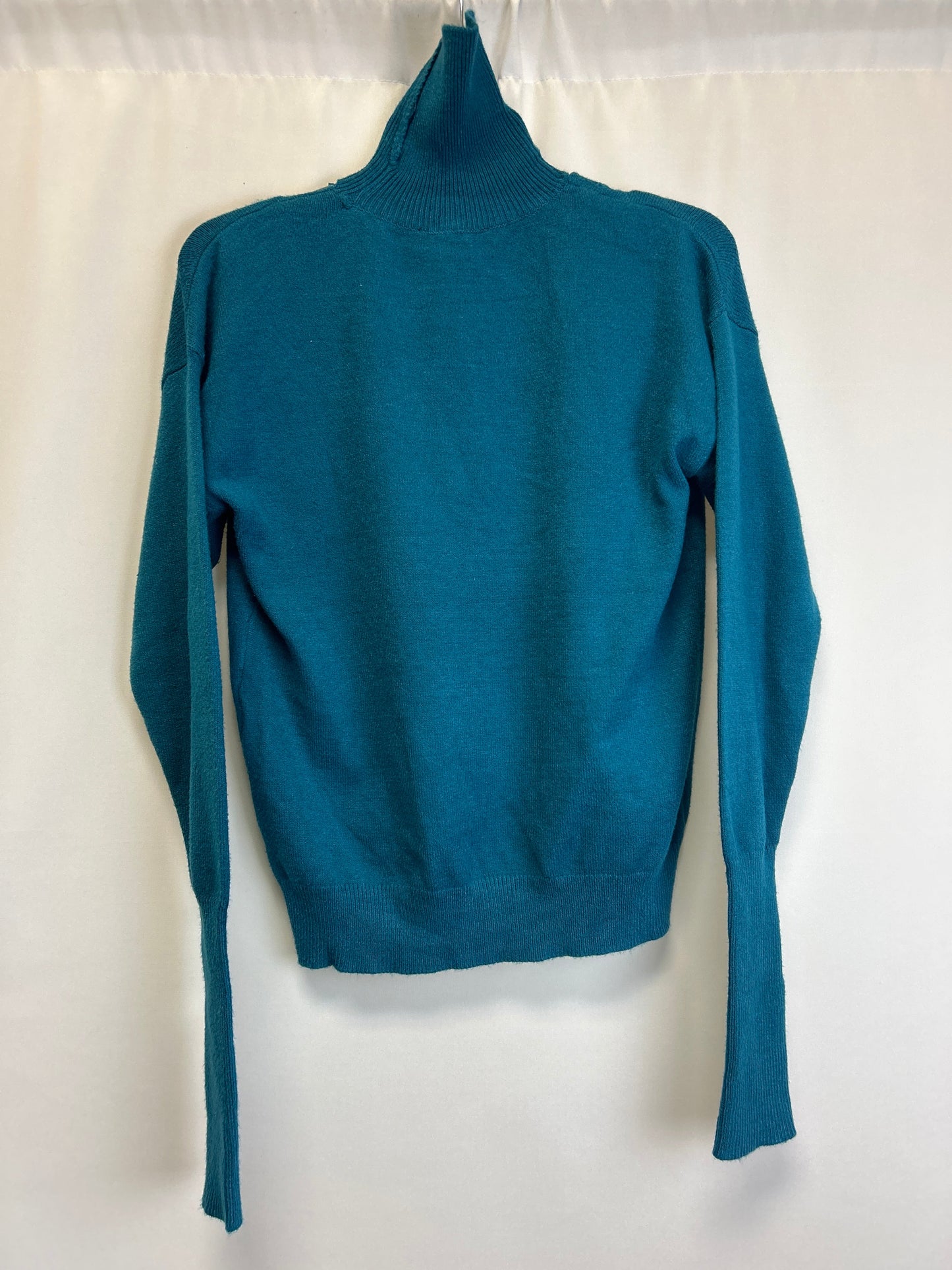 Top Long Sleeve By Cyrus Knits  Size: Xs