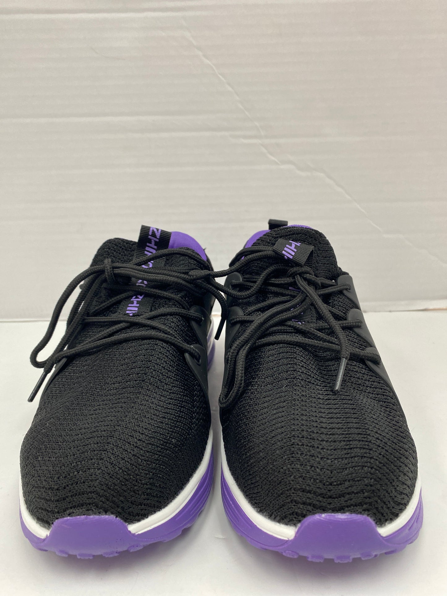 Shoes Athletic By Clothes Mentor  Size: 8.5