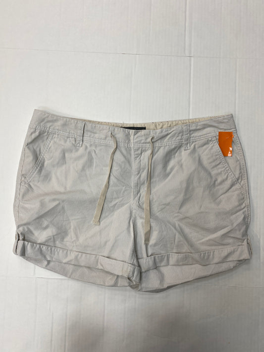 Shorts By Eddie Bauer  Size: 16