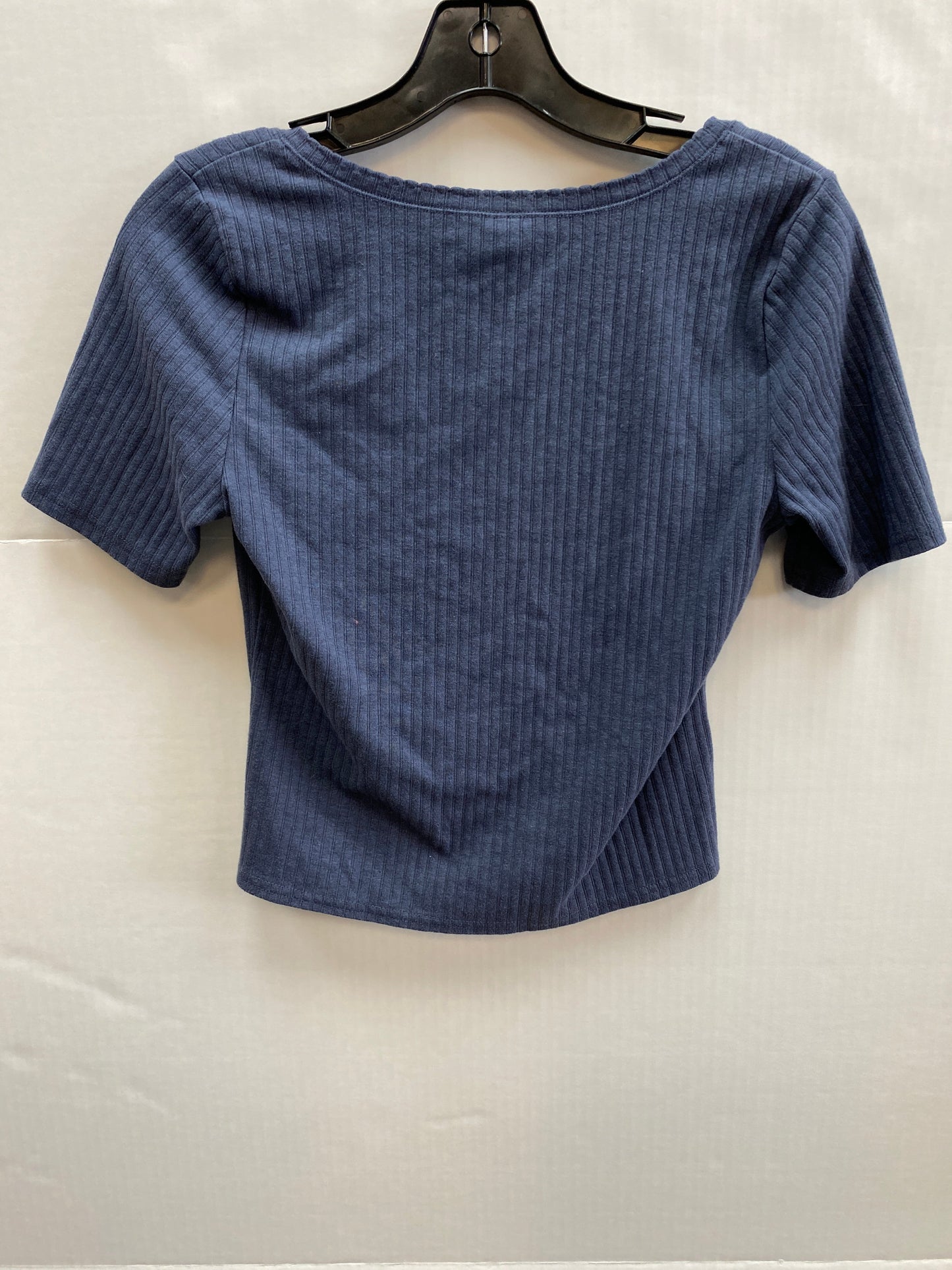 Top Short Sleeve By Old Navy  Size: Xs