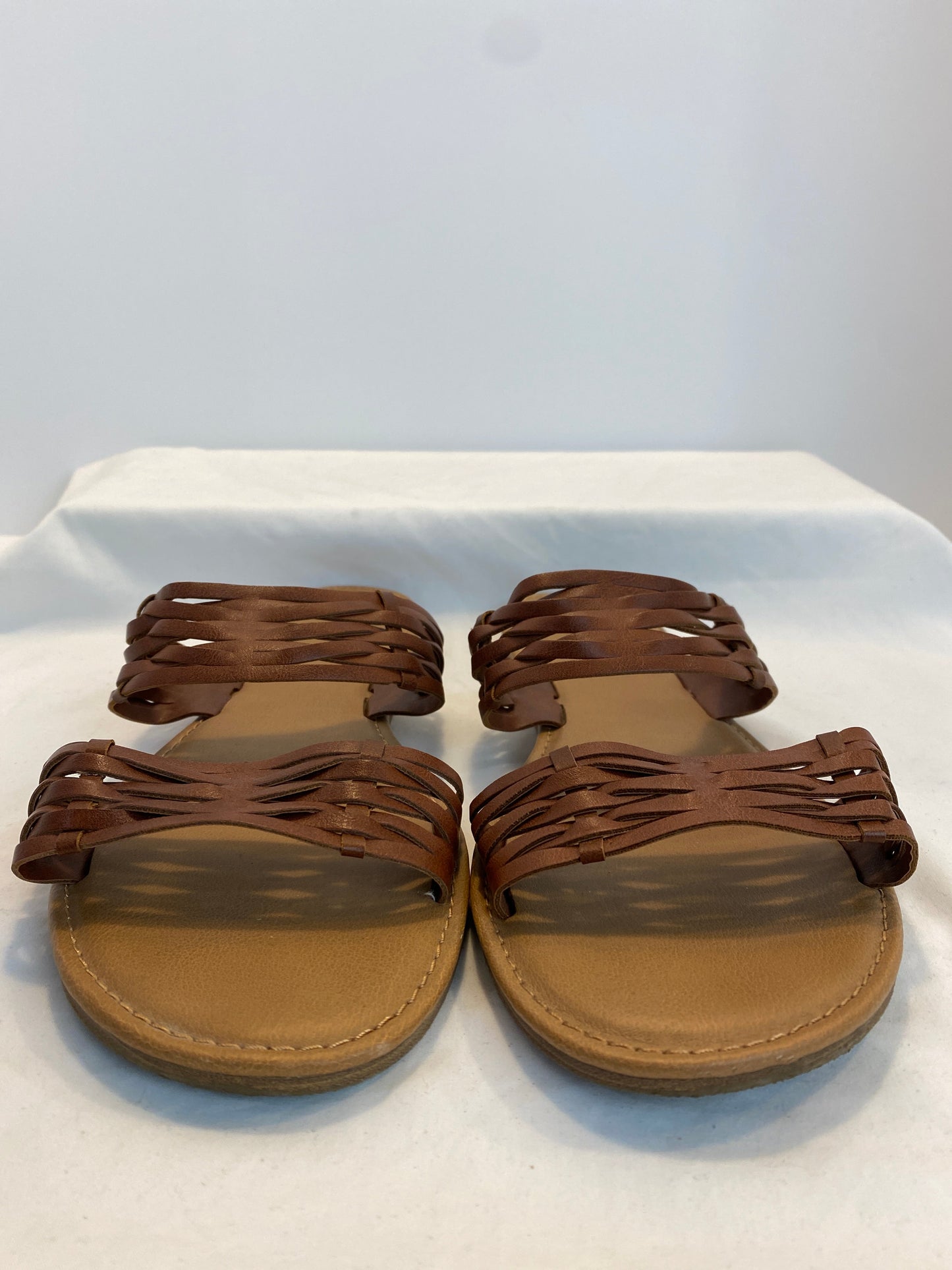 Sandals Flats By Universal Thread  Size: 11