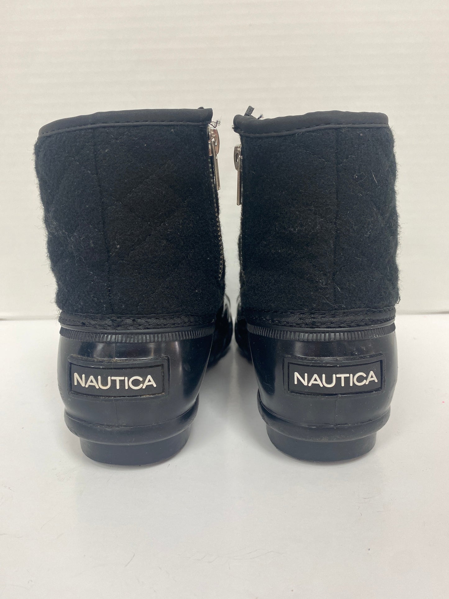 Boots Rain By Nautica  Size: 7