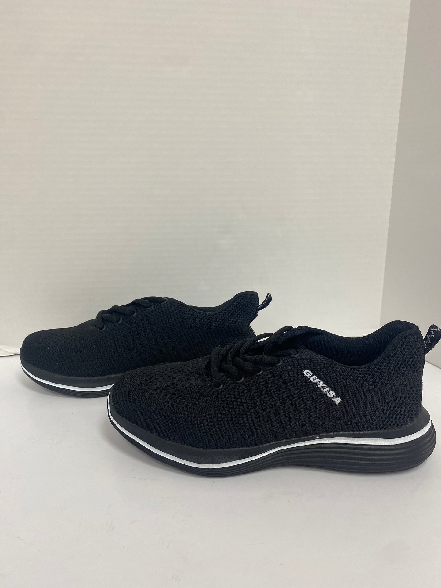 Shoes Athletic By Clothes Mentor  Size: 10