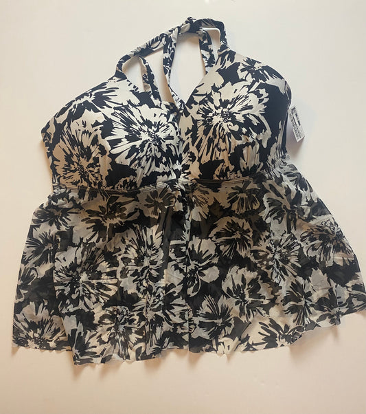 Swimsuit Top By Time And Tru  Size: 1x