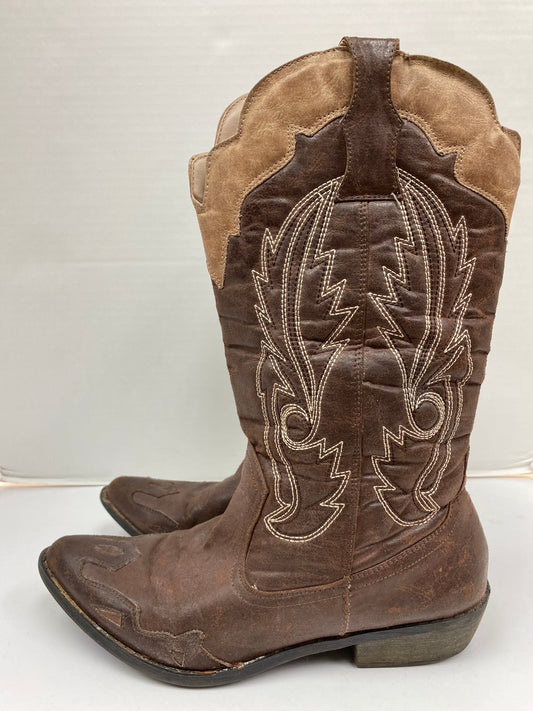 Boots Western By Coconuts  Size: 10