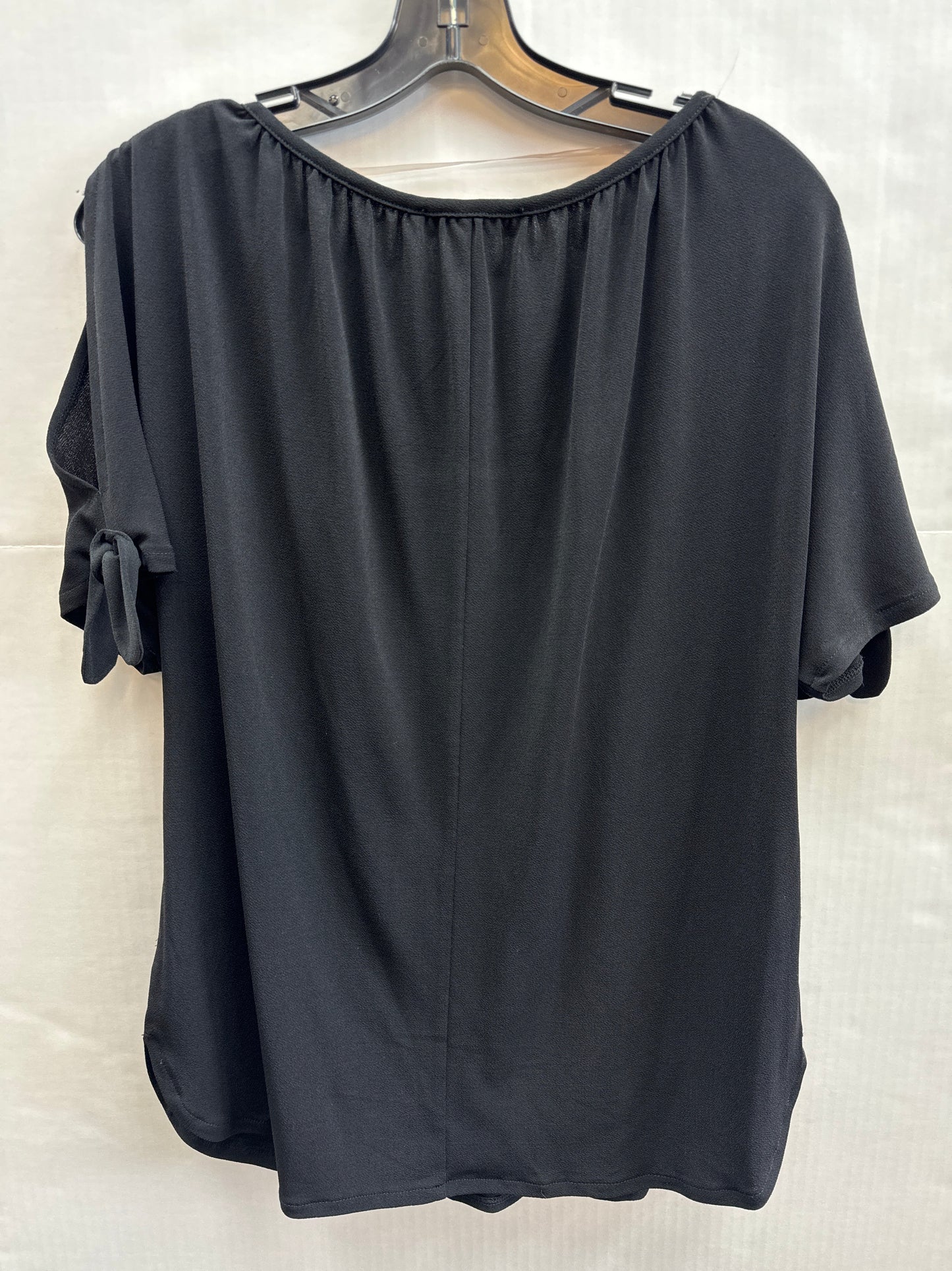 Top Short Sleeve By International Concepts  Size: M