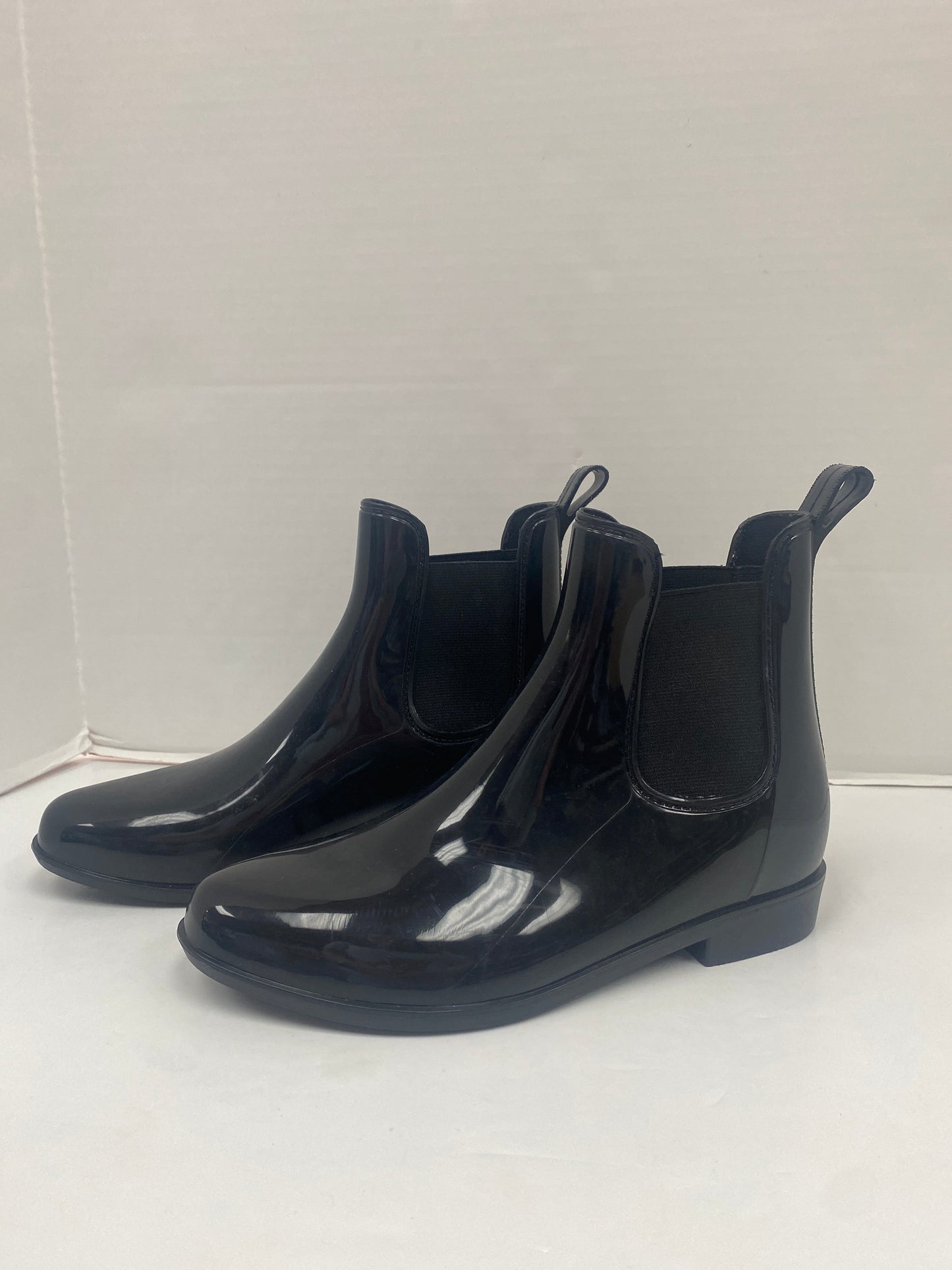 Black Boots Rain Clothes Mentor, Size 8