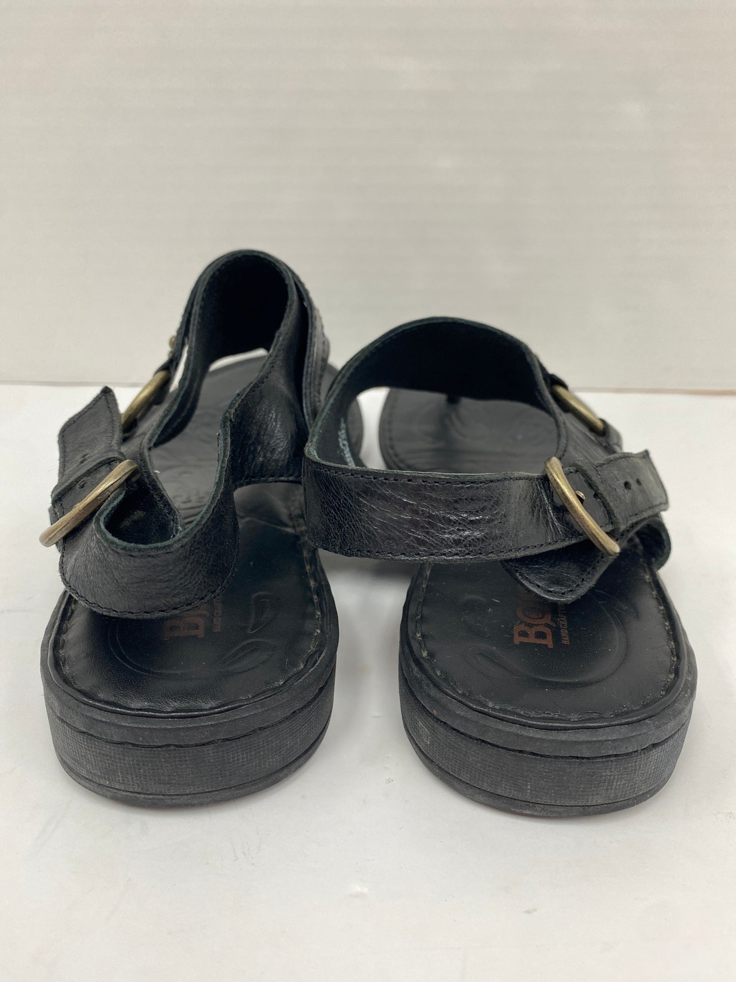 Black Sandals Flats Born, Size 9