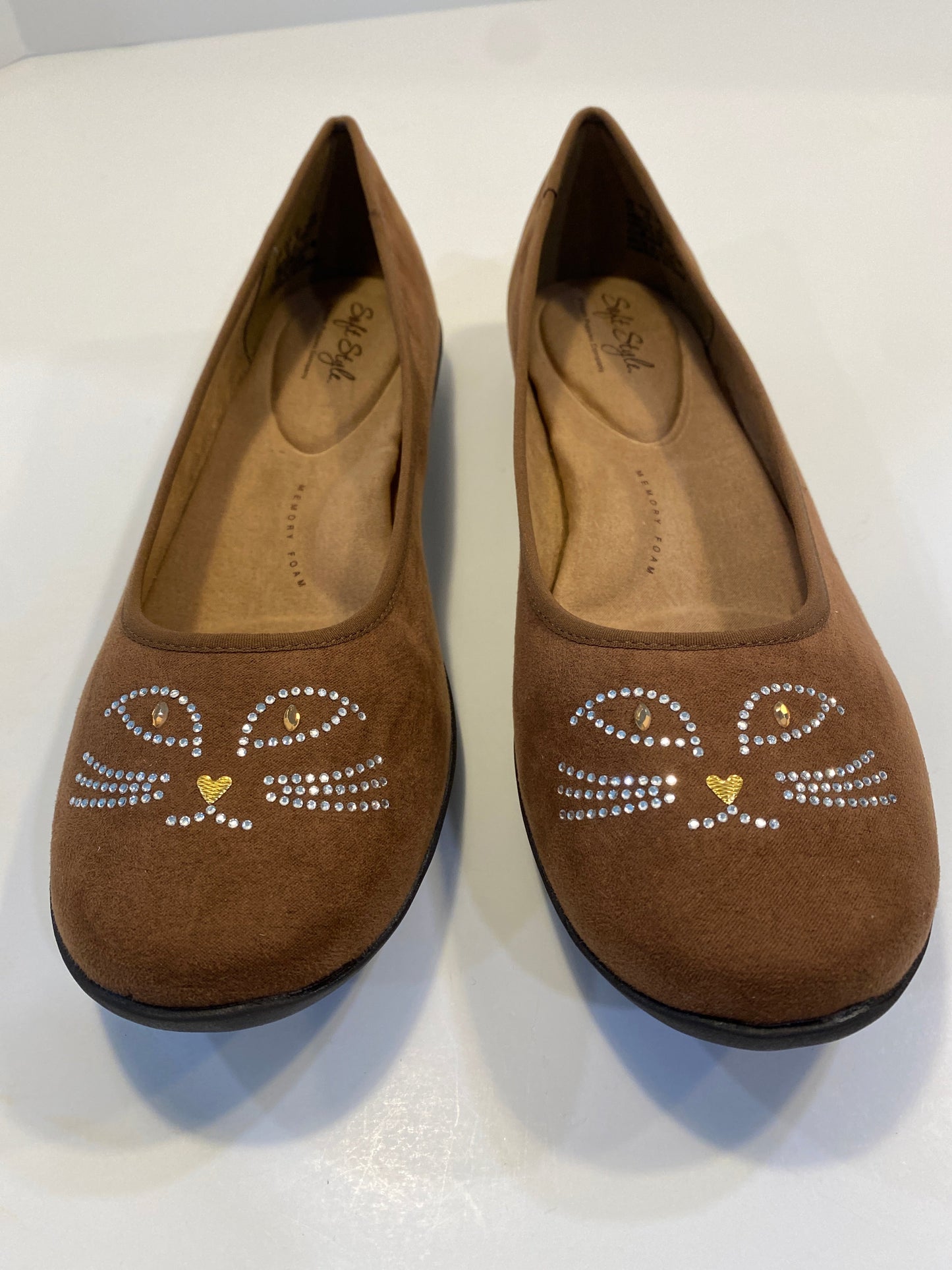Brown Shoes Flats Clothes Mentor, Size 11